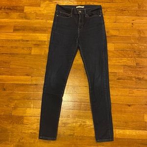 Levi's - Slimming Super Skinny Jeans - Dark Blue - 29